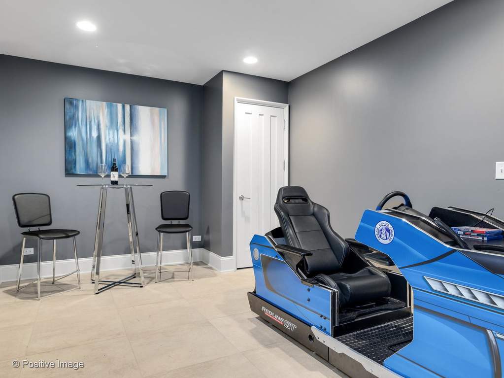 132 S Park Avenue Hinsdale, Illinois 60521 - Game Room