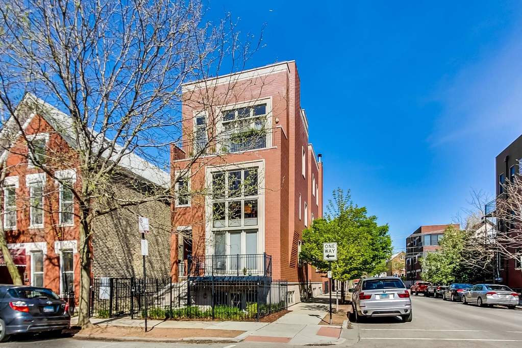 1101 N Hermitage Avenue 1F Chicago, IL 60622 MLS 10710033 properties
