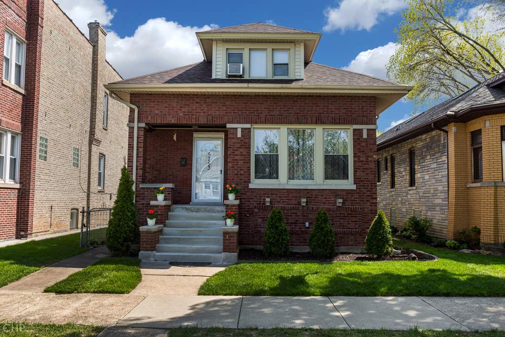 5753 W Warwick Avenue Chicago, IL 60634 | MLS# 10713701 | @properties