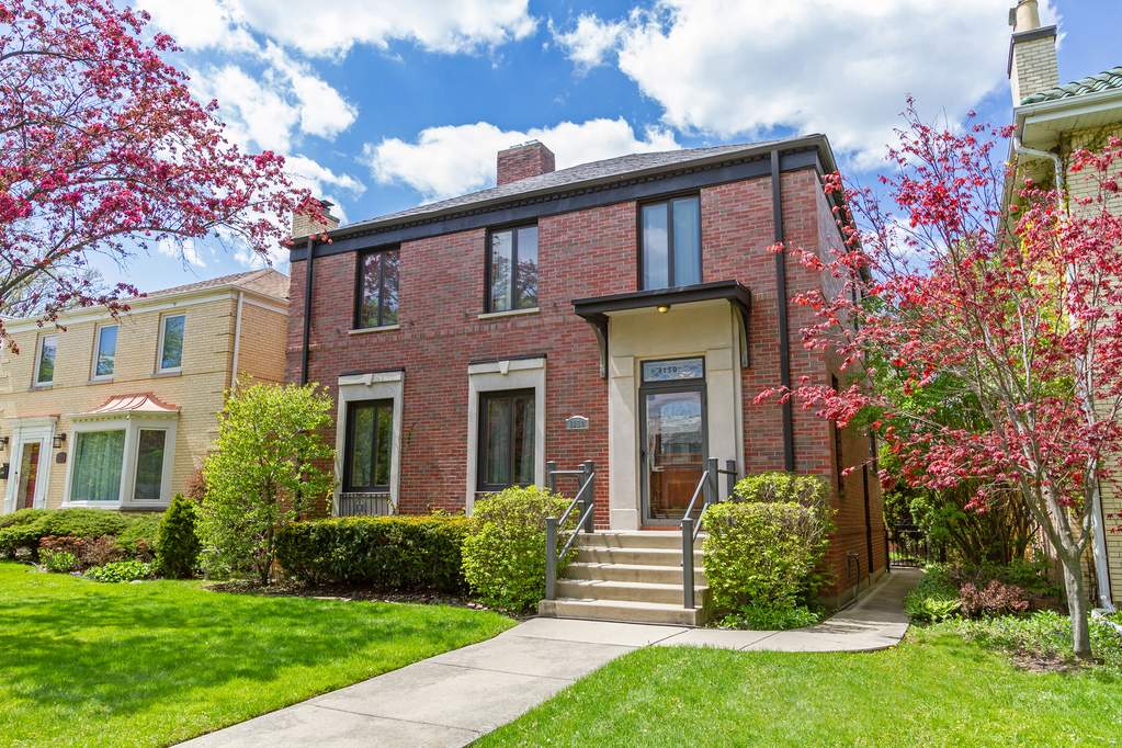 6150 N Kirkwood Avenue Chicago, IL 60646 MLS 10716503 properties