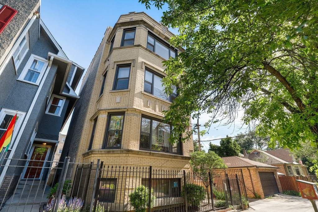 1616 W North Shore Avenue 4 Chicago, IL 60626 MLS 10736226