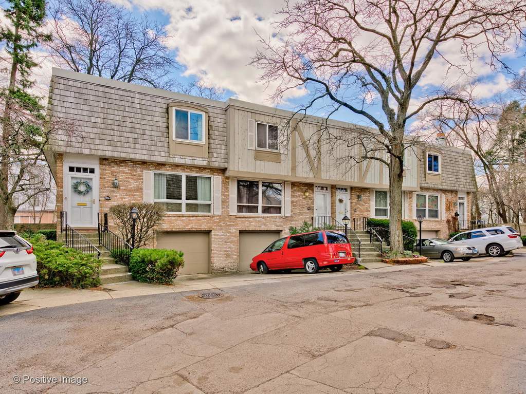 1916 Wilmette Avenue D Wilmette, IL 60091 MLS 10740102 properties