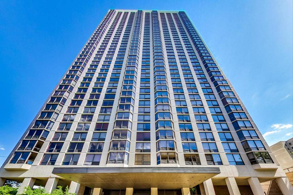 2650 N Lakeview Avenue 2907 Chicago, IL 60614 MLS 10742059