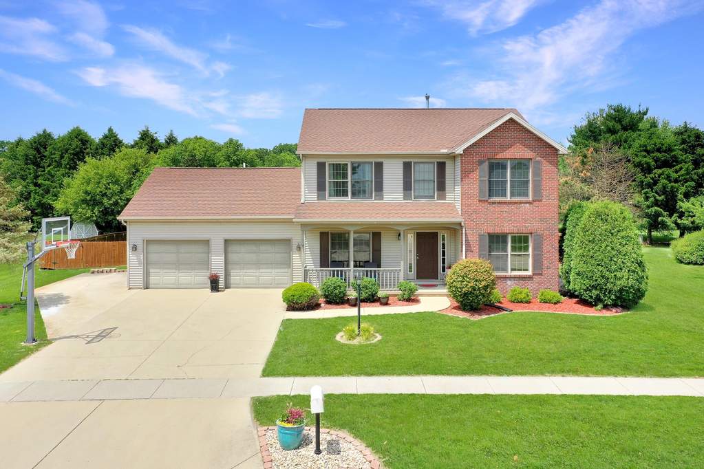 406 Orchard Drive Mahomet, Illinois 61853 - Image 1