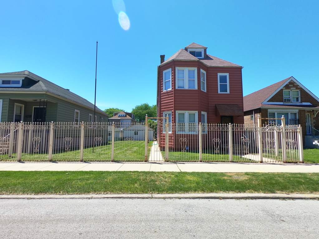 8046 S Brandon Avenue Chicago, IL 60617 MLS 10745827 properties