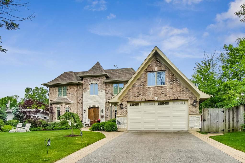 1049 Greentree Avenue Deerfield, IL 60015 MLS 10748120