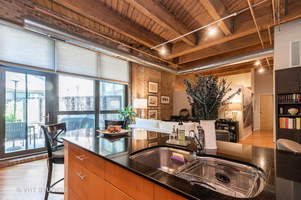 1040 W Adams Street #220 Chicago, Illinois 60607 - Image 11