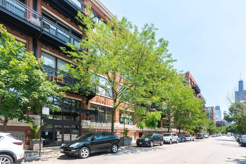 1040 W Adams Street #220 Chicago, Illinois 60607 - Image 2
