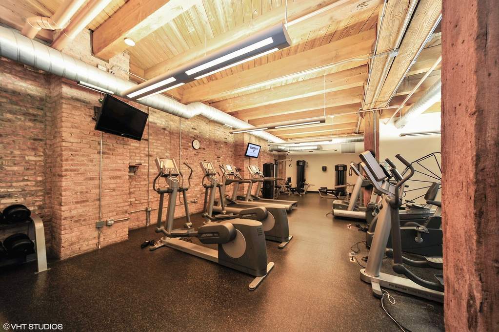 1040 W Adams Street #220 Chicago, Illinois 60607 - Image 23