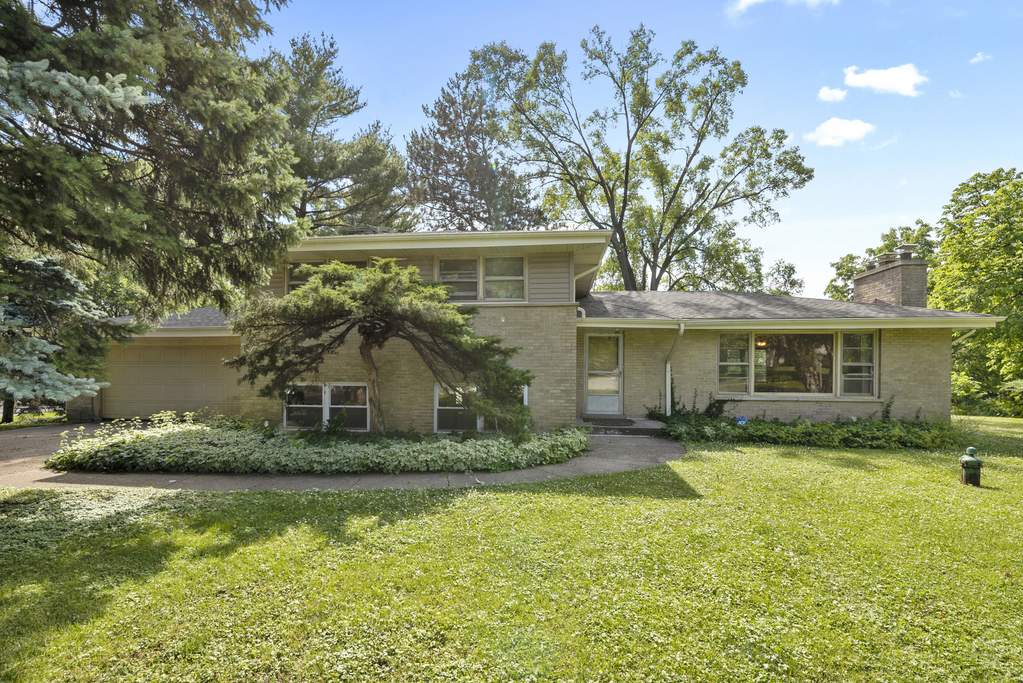 855 S Center Street Bensenville, IL 60106 MLS 10758007 properties