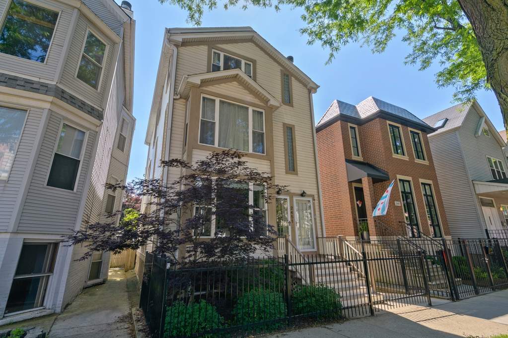 2451 N Greenview Avenue 1 Chicago, IL 60614 MLS 10761419 properties