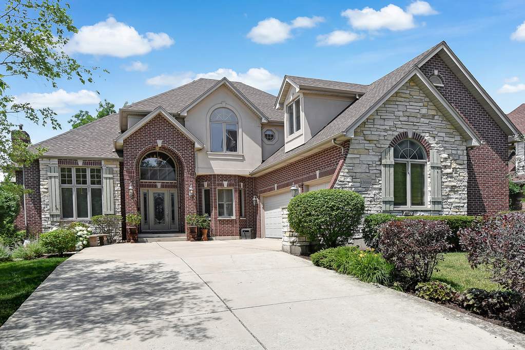 13088 Spruce Hill Court Lemont, Illinois 60439 - Image 1