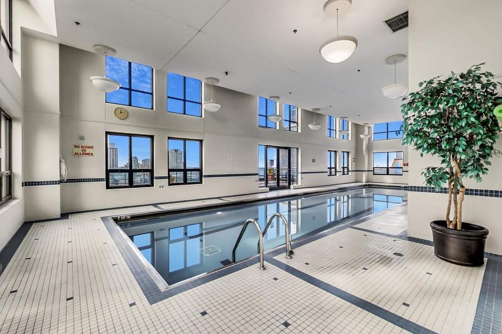 401 E Ontario Street #1108 Chicago, Illinois 60611 - Image 19