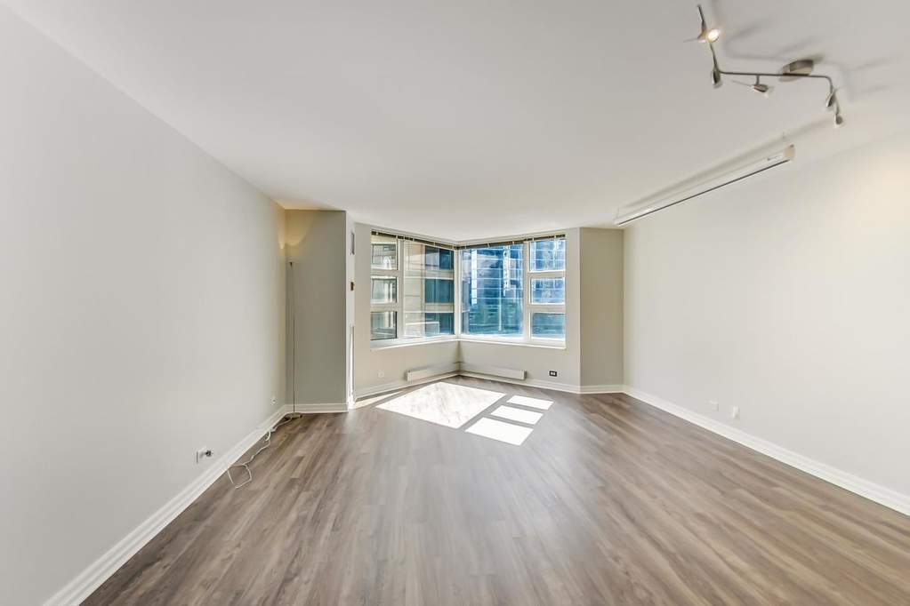 401 E Ontario Street #1108 Chicago, Illinois 60611 - Image 4