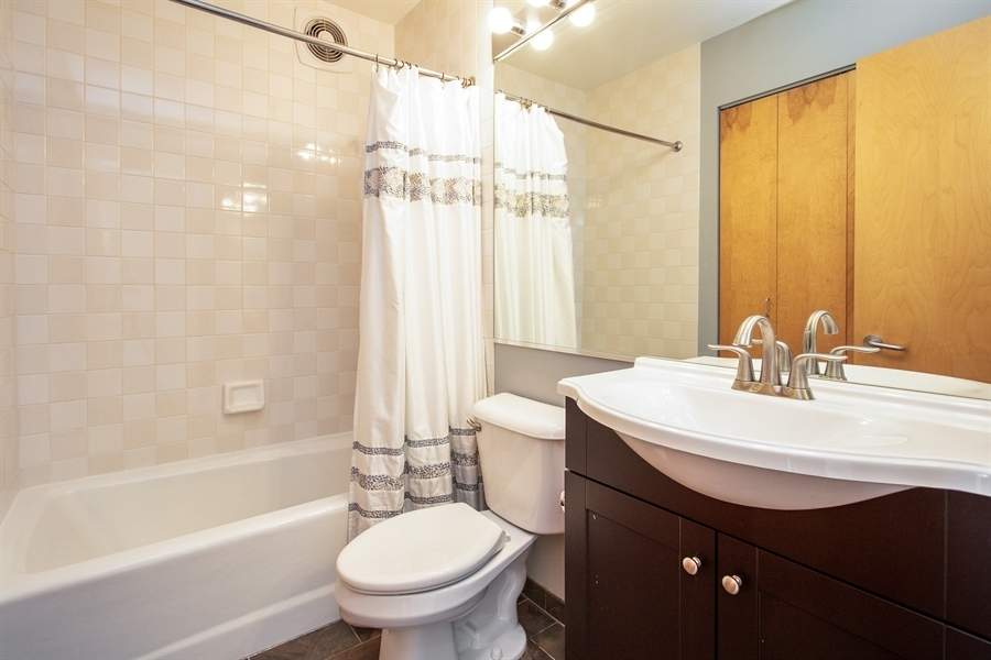728 W Jackson Boulevard #914 Chicago, Illinois 60661 - Image 20