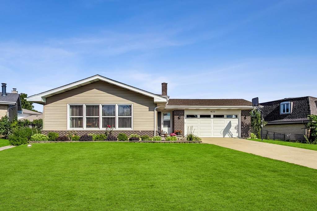 431 Neal Court Schaumburg, Illinois 60193 - Image 1