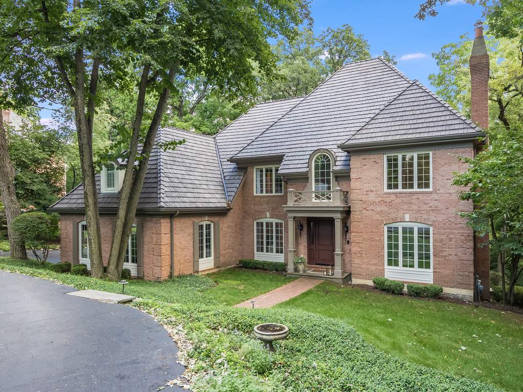 4N575 Hidden Oaks Road St. Charles, IL 60175 MLS 10811198 properties