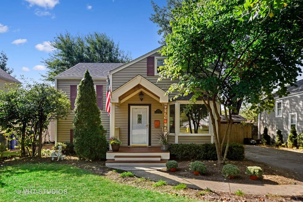 279 Hillside Avenue Glen Ellyn, Illinois 60137 - Image 1