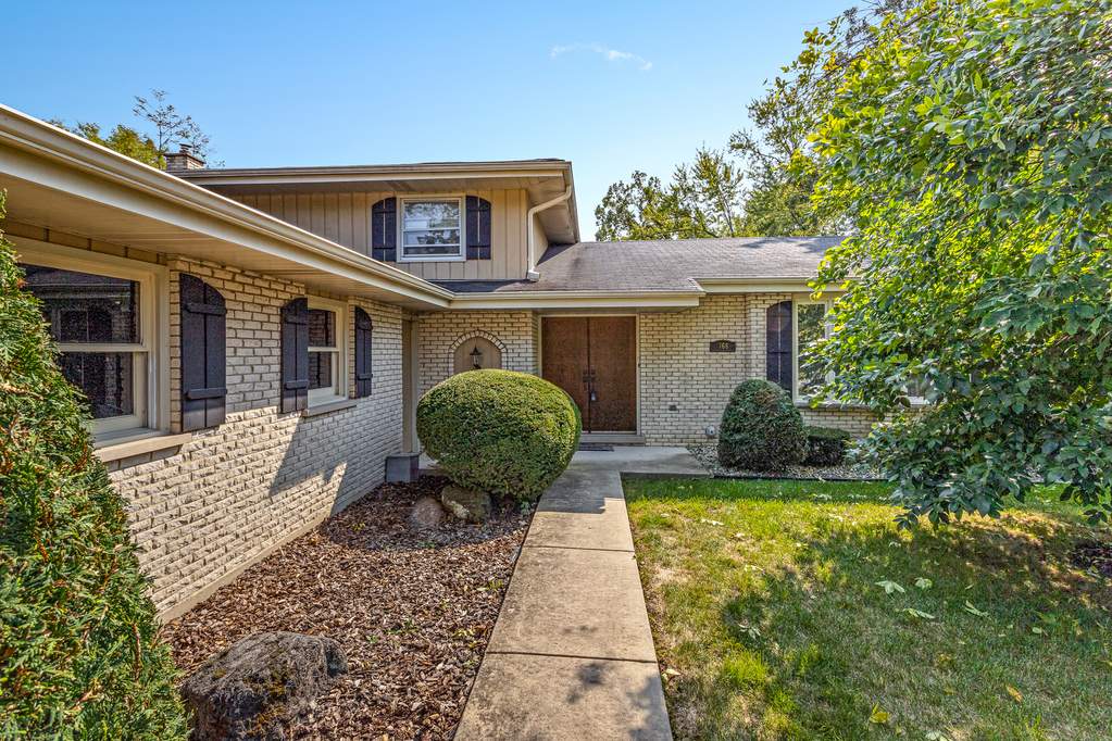 366 Woodbine Drive Wood Dale, IL 60191 MLS 10878668 properties