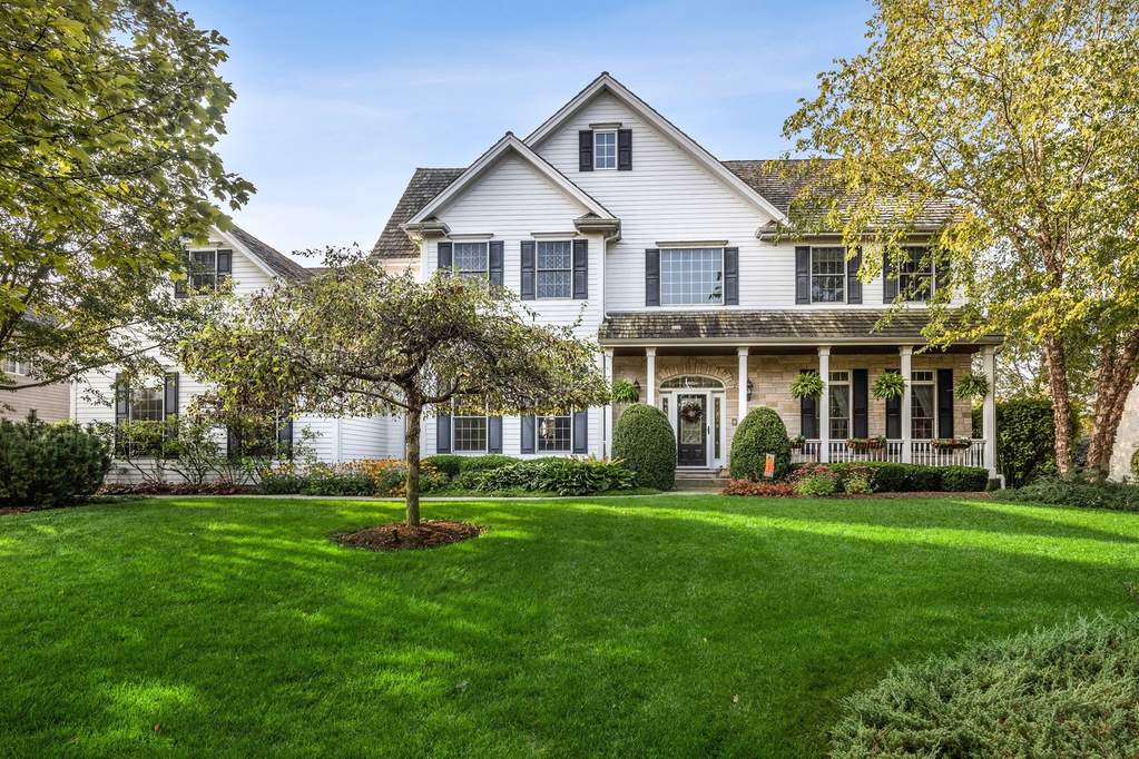 14945 Creekside Path Libertyville, Illinois 60048 - Image 1