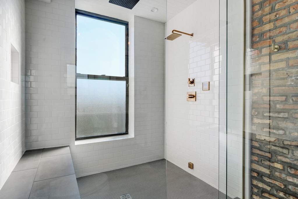1371 N Milwaukee Avenue #2 Chicago, Illinois 60622 - Image 13