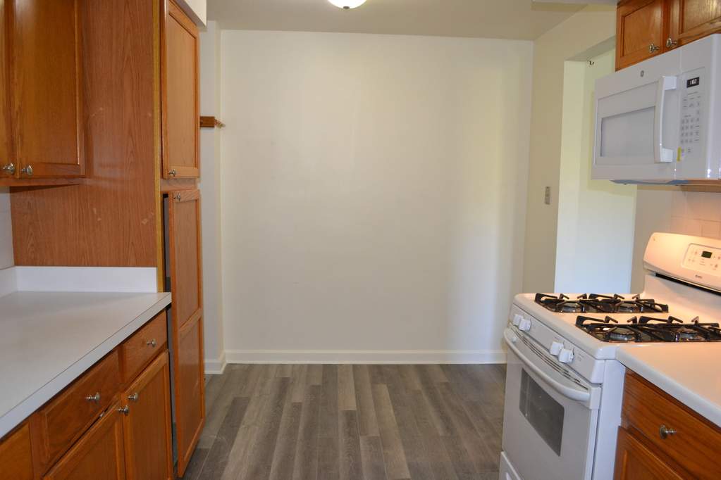 744 Dempster Street #B109 Mount Prospect, Illinois 60056 - Image 13