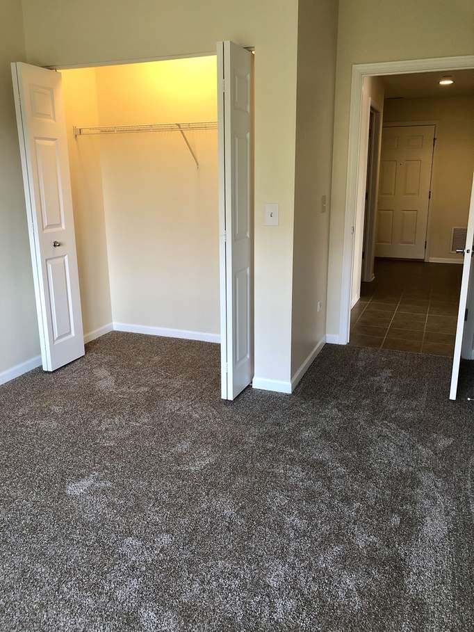 5100 W 96th Street #410 Oak Lawn, Illinois 60453 - second bedroom closet