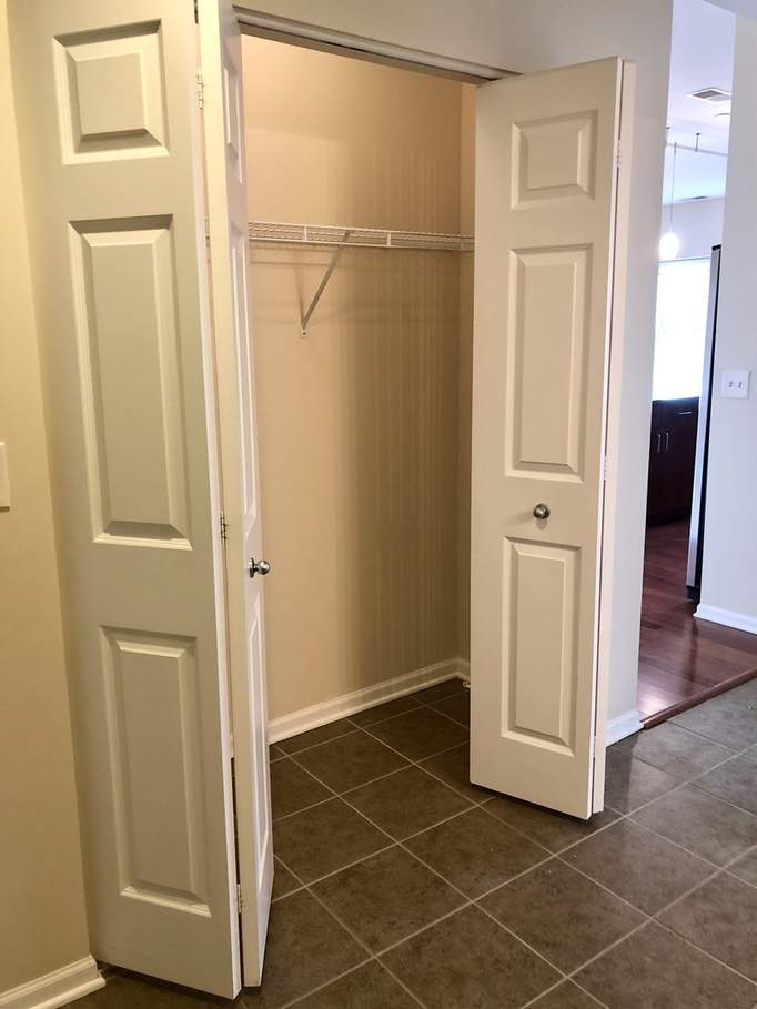 5100 W 96th Street #410 Oak Lawn, Illinois 60453 - entry closet