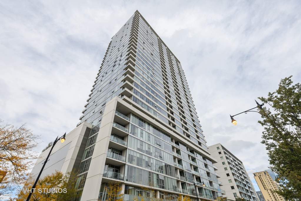 1720 S Michigan Avenue #1403 Chicago, Illinois 60616 - Image 1