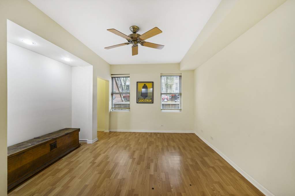 904 S Loomis Street #G Chicago, Illinois 60607 - Image 2
