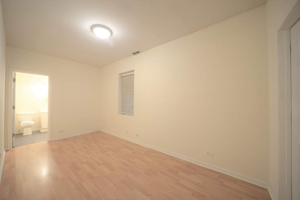 904 S Loomis Street #G Chicago, Illinois 60607 - Image 7