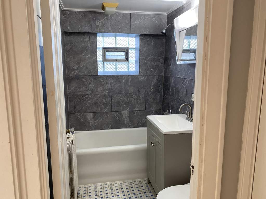 1035 Superior Street #1W Oak Park, Illinois 60302 - Image 11