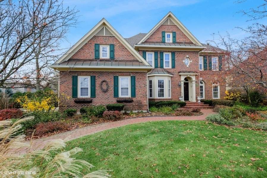 910 Newton Avenue Glen Ellyn, Illinois 60137 - Image 1