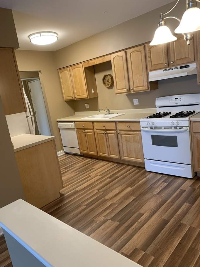235 N Mill Road #312B Addison, Illinois 60101 - Image 5