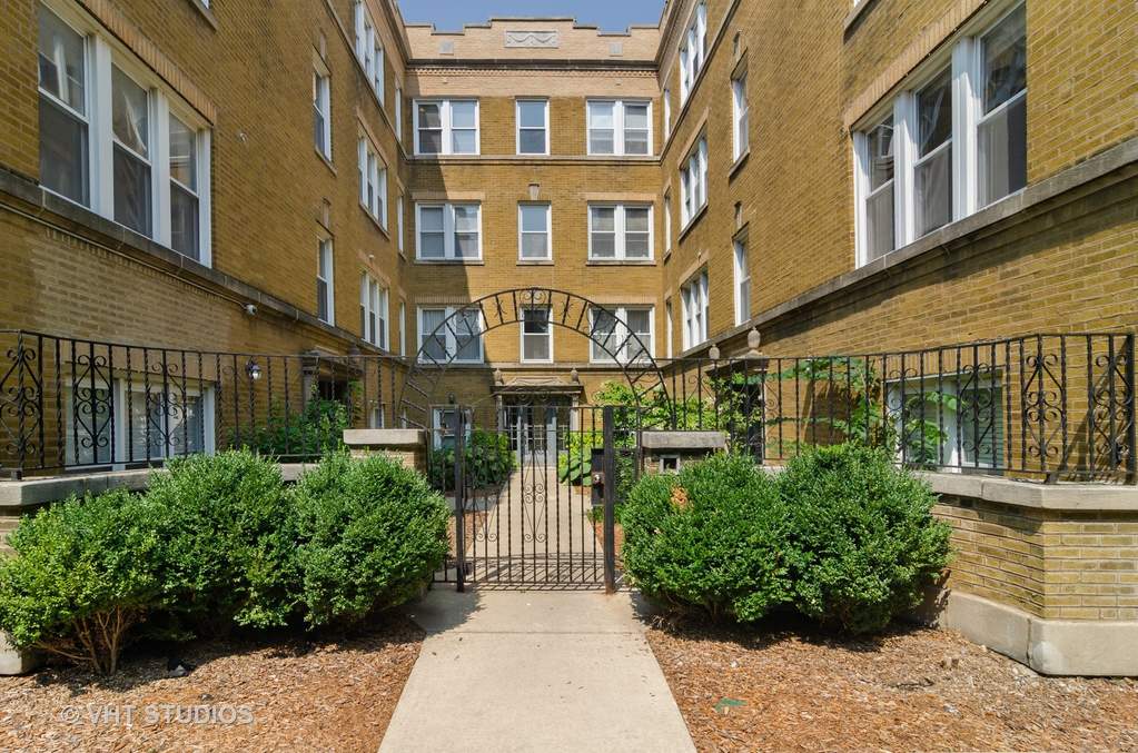 1438 W Roscoe Street #3 Chicago, Illinois 60657 - Image 1