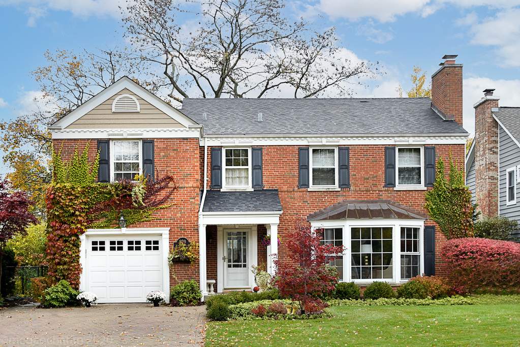 920 Golfview Road Glenview, Illinois 60025 - Image 1