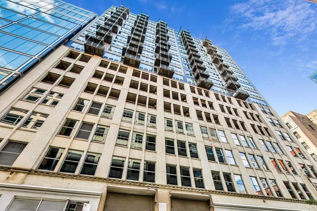 565 W Quincy Street #802 Chicago, Illinois 60661 - Image 1