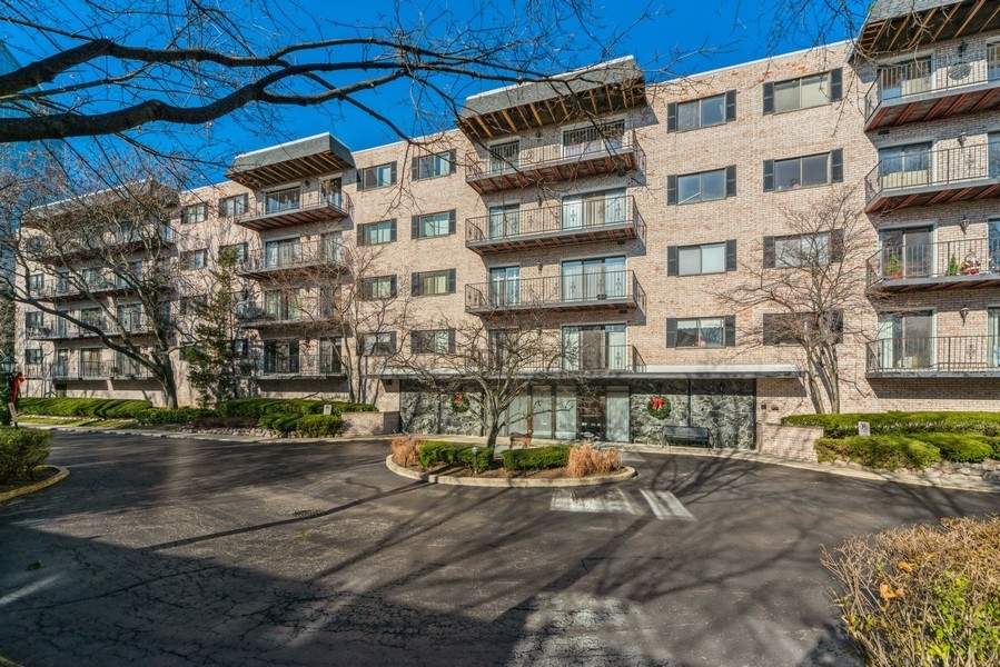 1S150 Spring Road #2H Oakbrook Terrace, Illinois 60181 - Image 1