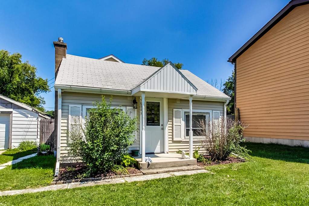 38095 N Harper Road Beach Park, Illinois 60087 - Image 1