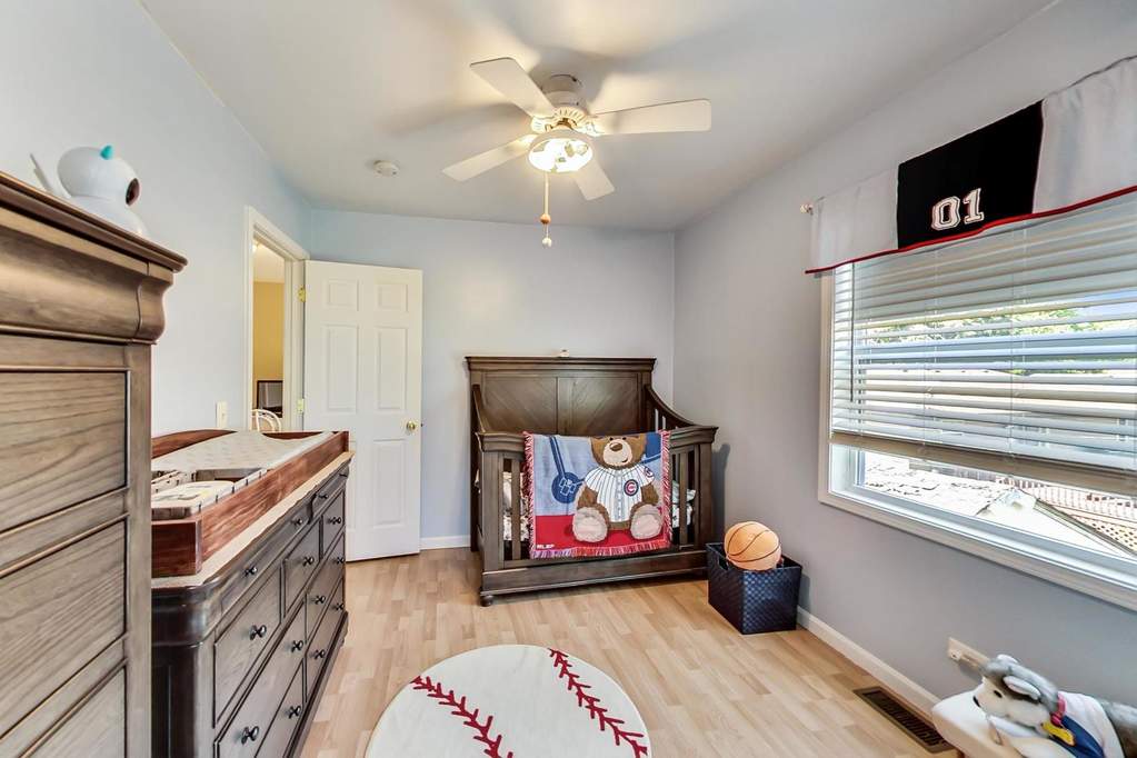 38095 N Harper Road Beach Park, Illinois 60087 - Image 13
