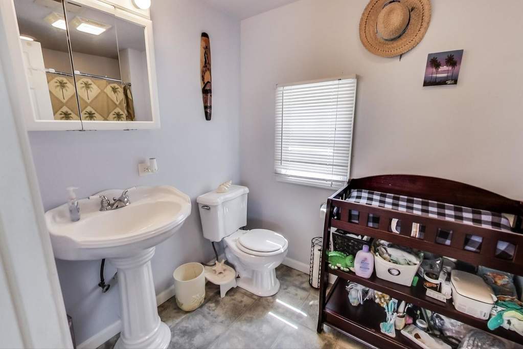 38095 N Harper Road Beach Park, Illinois 60087 - Image 16