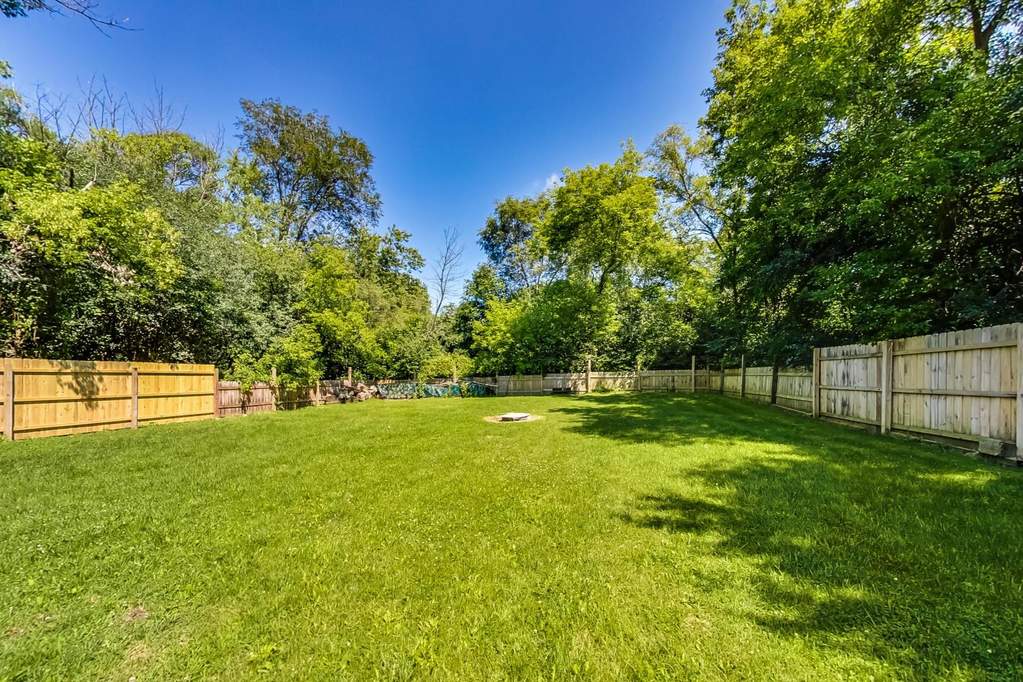 38095 N Harper Road Beach Park, Illinois 60087 - Image 19