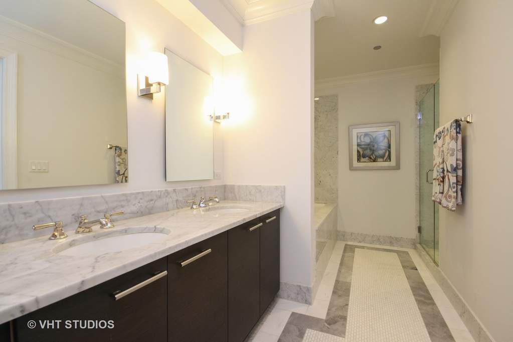 2550 N Lakeview Avenue #N702 Chicago, Illinois 60614 - Image 11