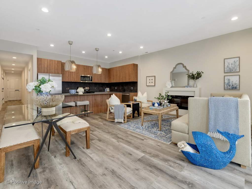 740 E Irving Park Road #3E Roselle, Illinois 60172 - Image 2
