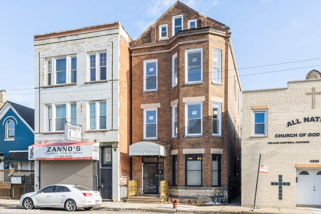 1523 S Pulaski Road 2 Chicago, IL 60623 MLS 10975617 properties