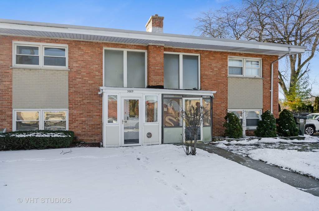 3669 W Pratt Avenue Lincolnwood, IL 60712 MLS 10978654 properties
