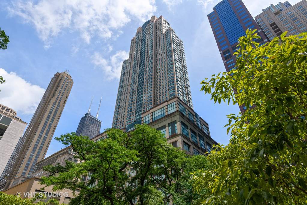 100 E Huron Street #1503 Chicago, Illinois 60611 - Image 1