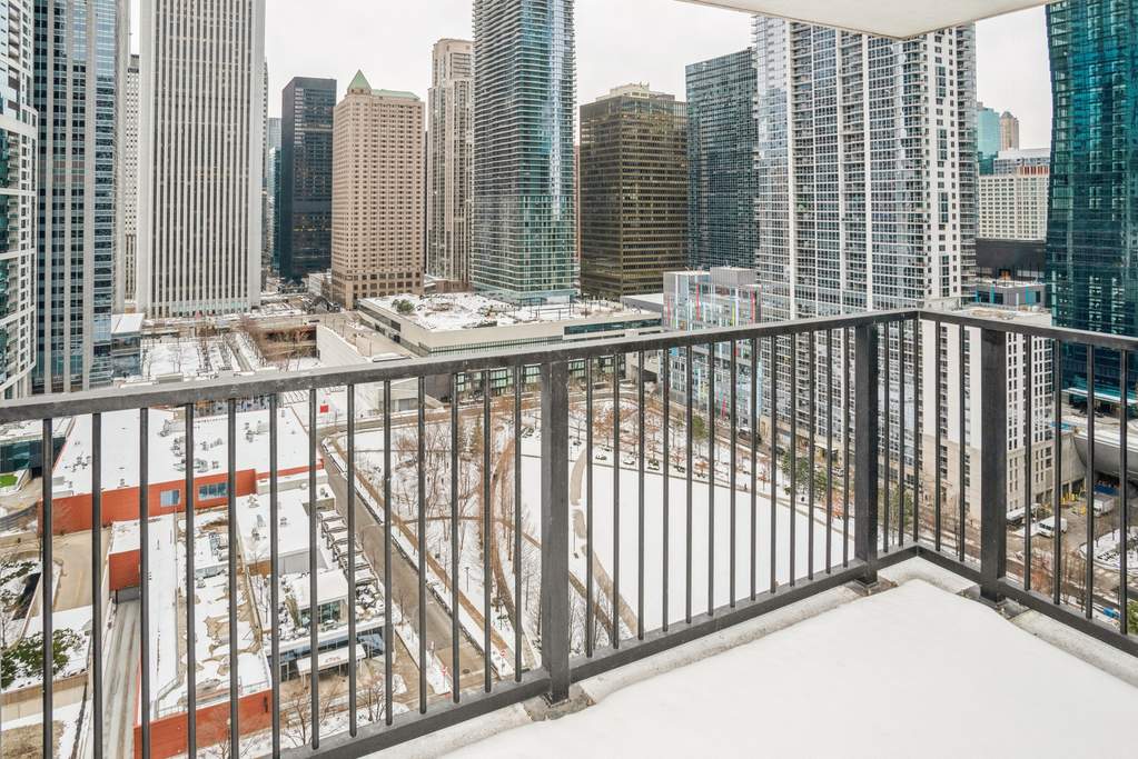 400 E Randolph Street #2530 Chicago, Illinois 60601 - Image 12