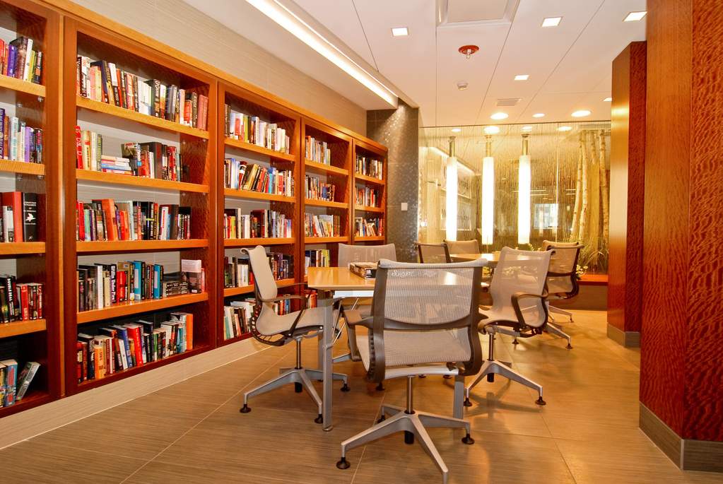 400 E Randolph Street #2530 Chicago, Illinois 60601 - Image 31