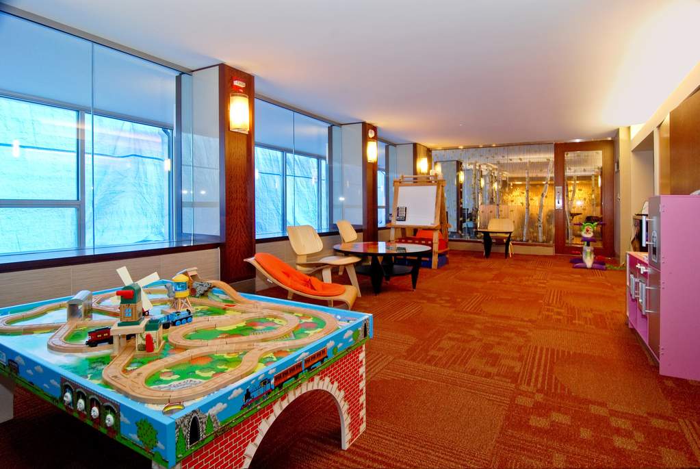 400 E Randolph Street #2530 Chicago, Illinois 60601 - Image 32